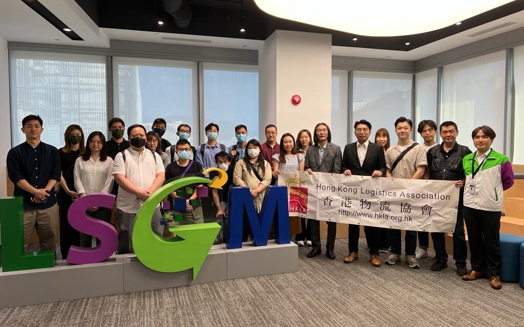 学习考察团-物流及供应链多元技术研发中心 – 相片