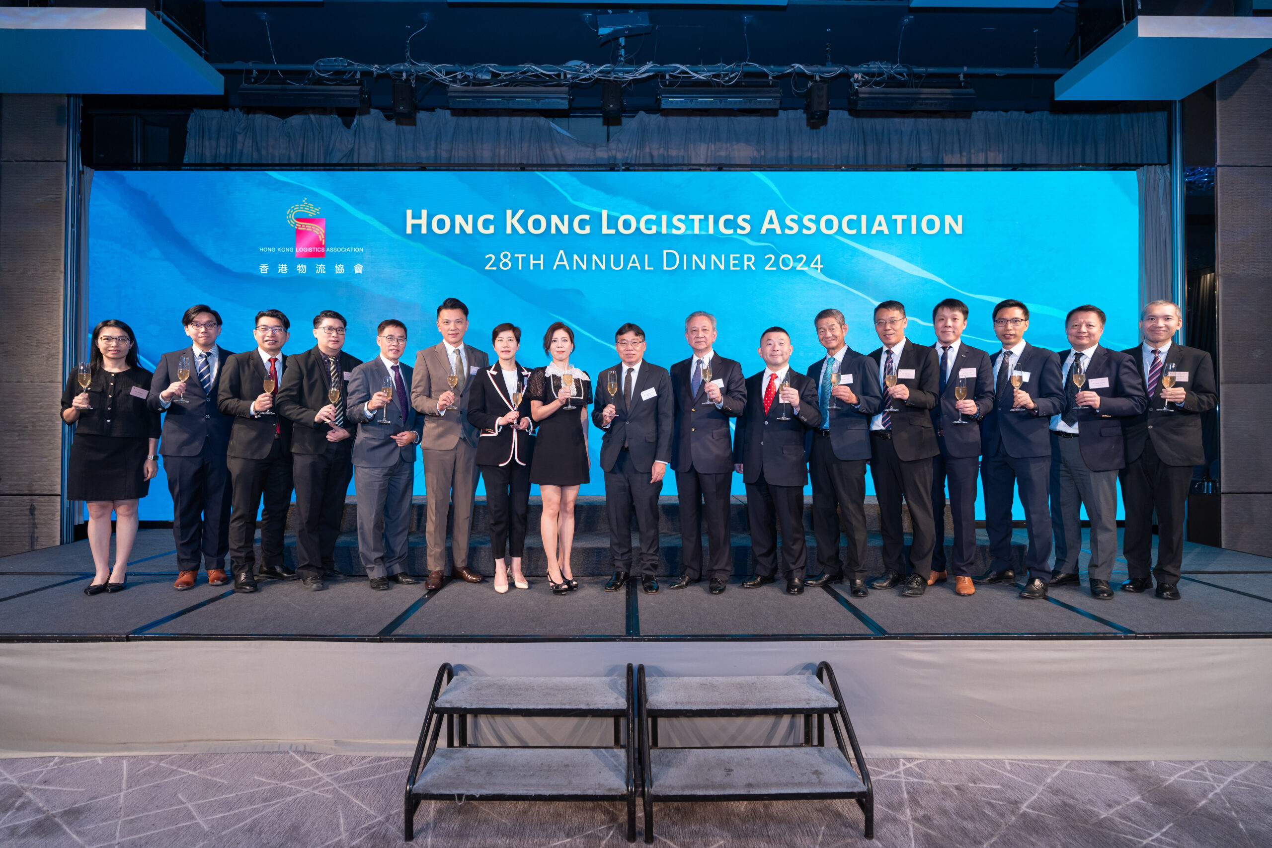 28周年庆祝晚宴 – 相片